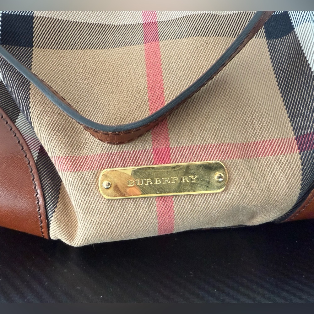 Burberry Tan and Brown Checkered Shoulder Bag - Picture 2 of 12